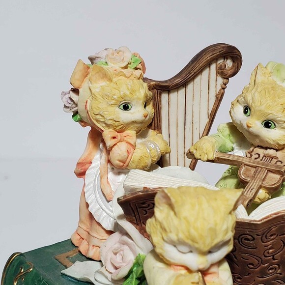 Music Box Cats on Books Harp Flute Violin Kitty - Picture 3 of 9